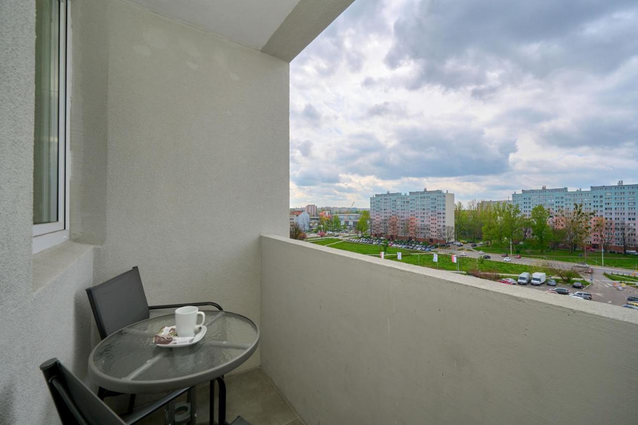 Apartament Studzienna Wroclaw By Noclegi Renters Exterior photo